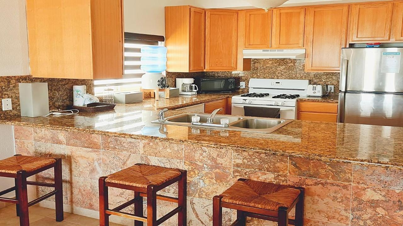 The Suites At Rocky Point 2 מראה חיצוני תמונה