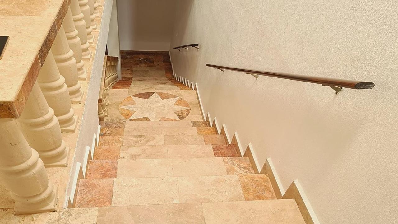 The Suites At Rocky Point 2 מראה חיצוני תמונה