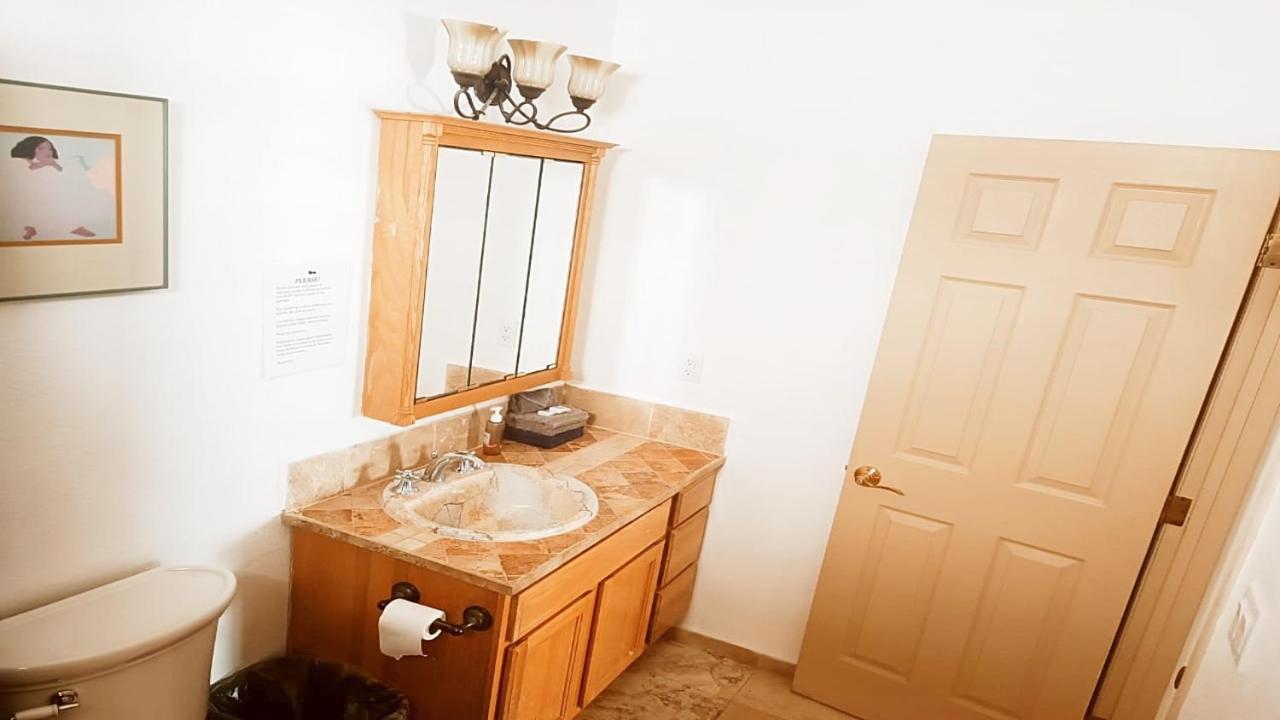 The Suites At Rocky Point 2 מראה חיצוני תמונה