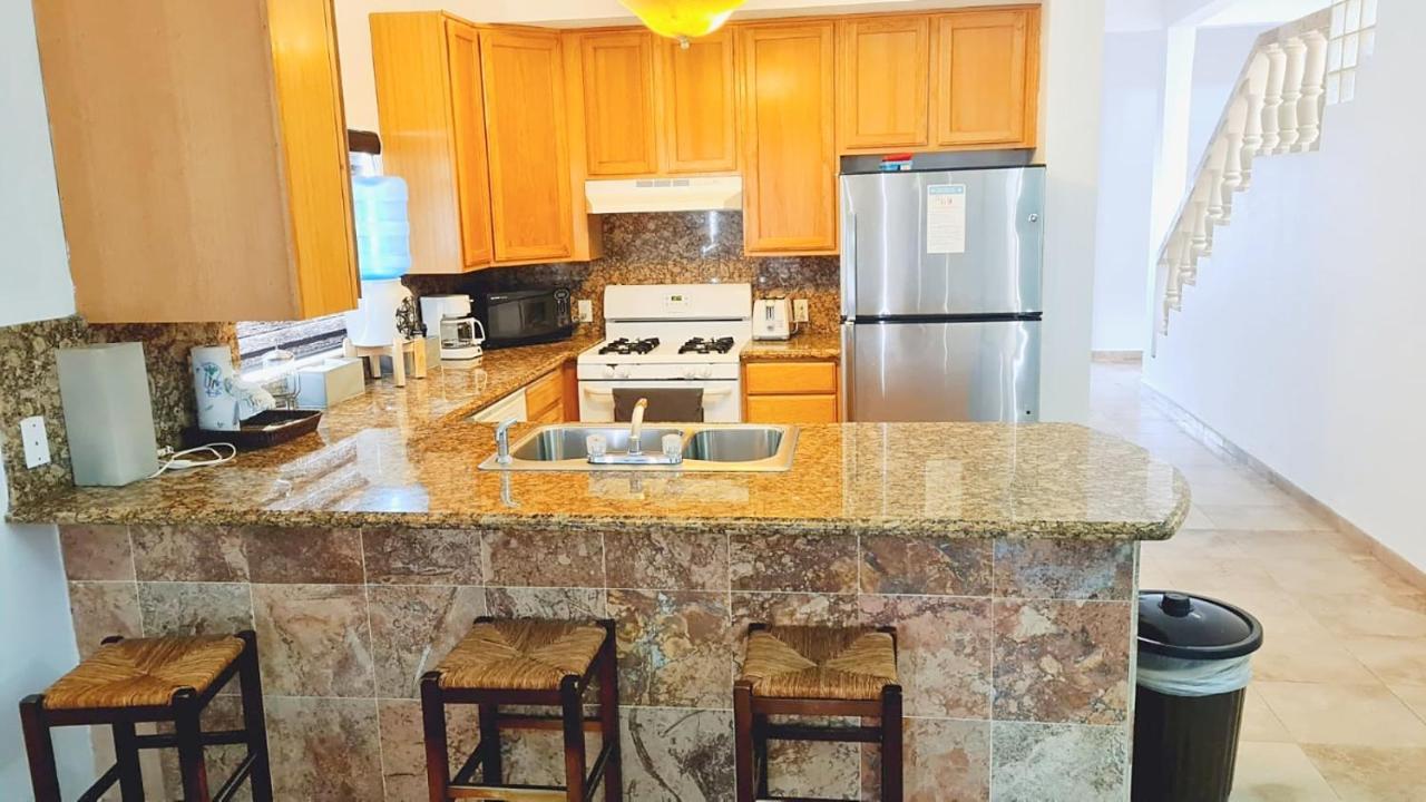 The Suites At Rocky Point 2 מראה חיצוני תמונה